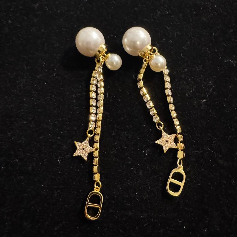 Dior Gold Cream Pearl Star Earrings